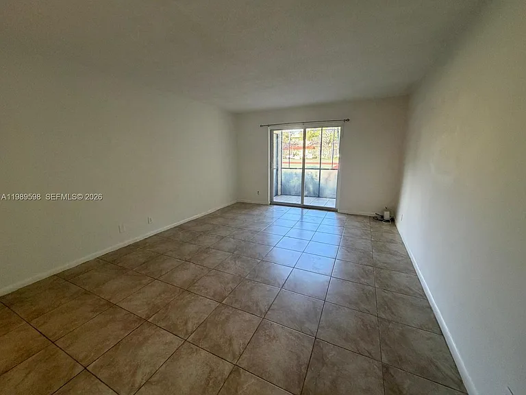 253 S Cypress Rd #214 — Photo 6