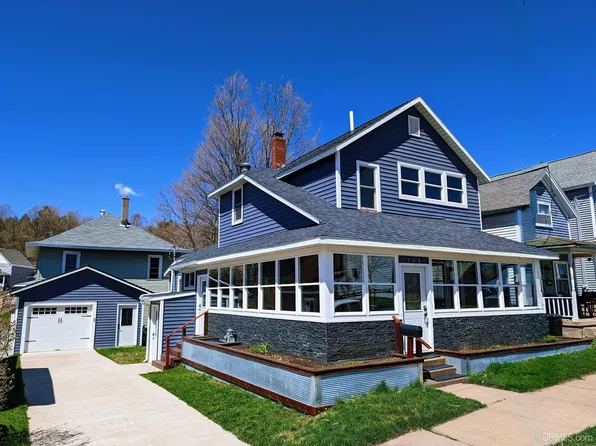 308 W Clark St, Negaunee, MI 49866