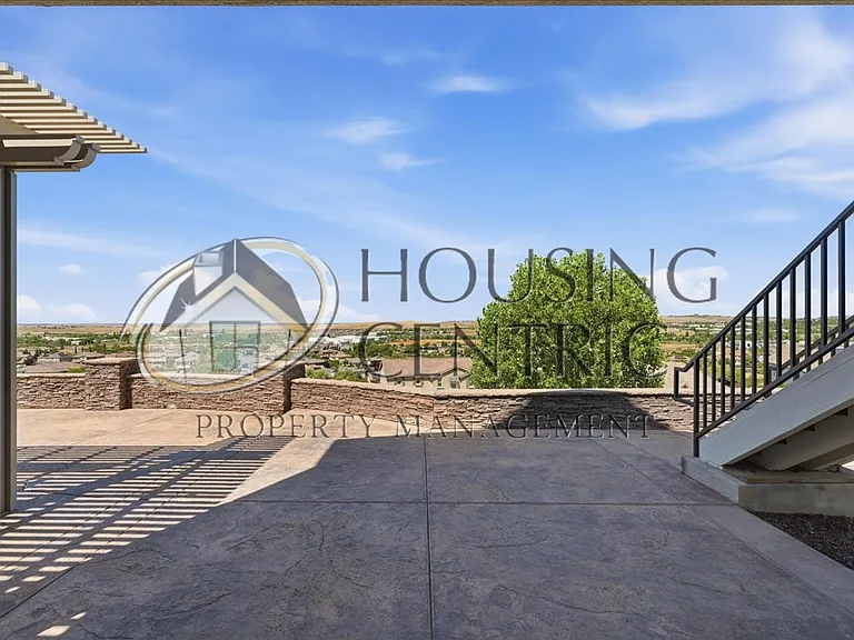 7242 Breaker Point Way — Photo 48