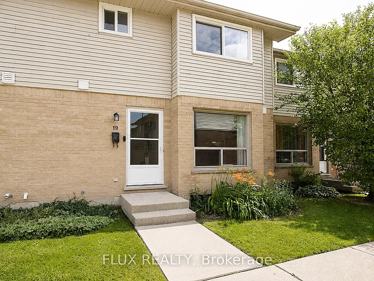 595 3rd St #19 — Photo 3