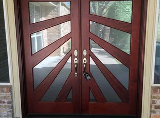 5812 Chestnut Ct, Edmond, OK 73025