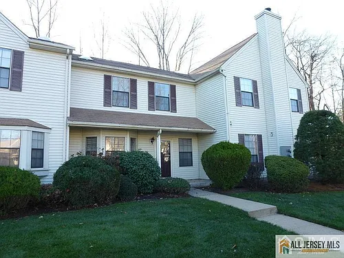 3304 Stonehedge Rd Photo 1