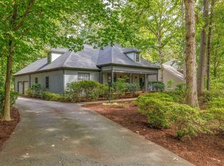 3011 Cove Ln, Charlottesville, VA