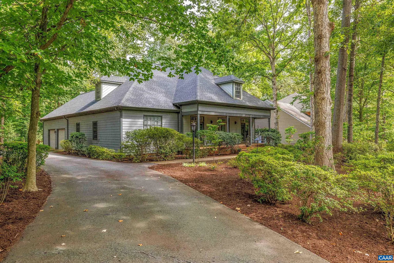 3011 Cove Ln photo 1