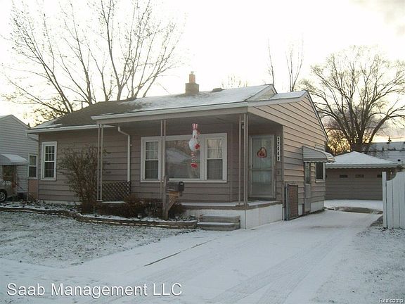 2nd image of 22449 Schroeder Ave