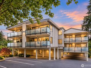 Brookside Condo, Bellevue, WA 98004