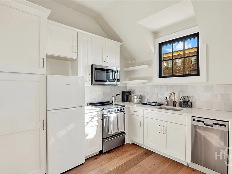 408 Geo Meyer Ave #CARRIAGE HOUSE — Photo 13