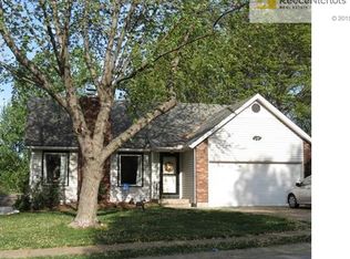 308 N Huntsman Blvd, Raymore, MO 64083