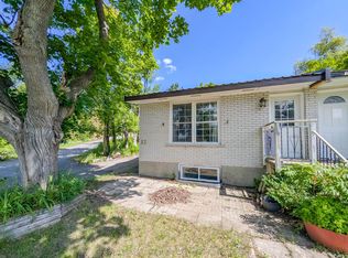 12 Valley Dr, Bracebridge, ON P1L1B8