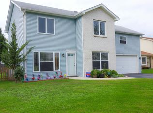 107 Pheasant Run Rd, Joliet, IL 60433