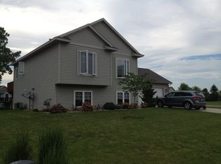 10823 Douglas Dr, Allendale, MI 49401