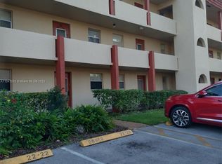 3091 E Sunrise Lakes Dr #210, Fort Lauderdale, FL 33322