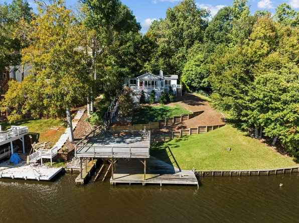 214 Choctaw Dr, Louisburg, NC 27549