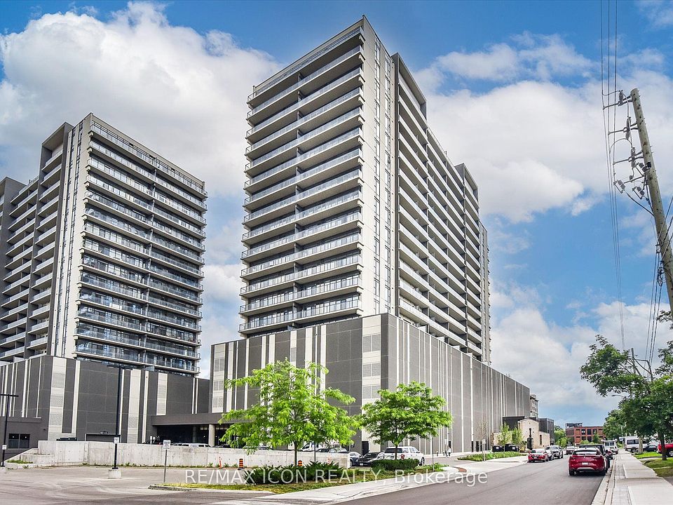 1st image of 15 Glebe St #902