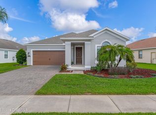 8212 Strom Park Dr, Melbourne, FL 32940