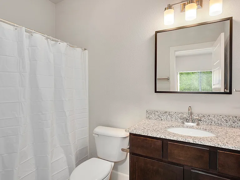 1337 N Oakland Ave #2 — Photo 10