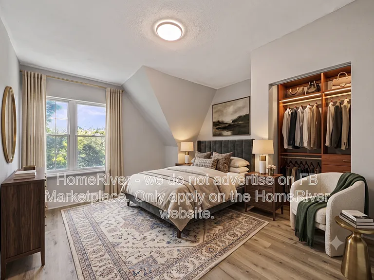 542 Broadway Ext — Photo 4