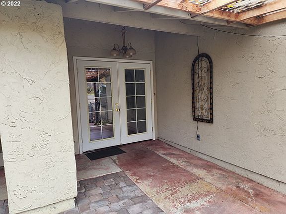 2nd image of 1310 Vantage Ct