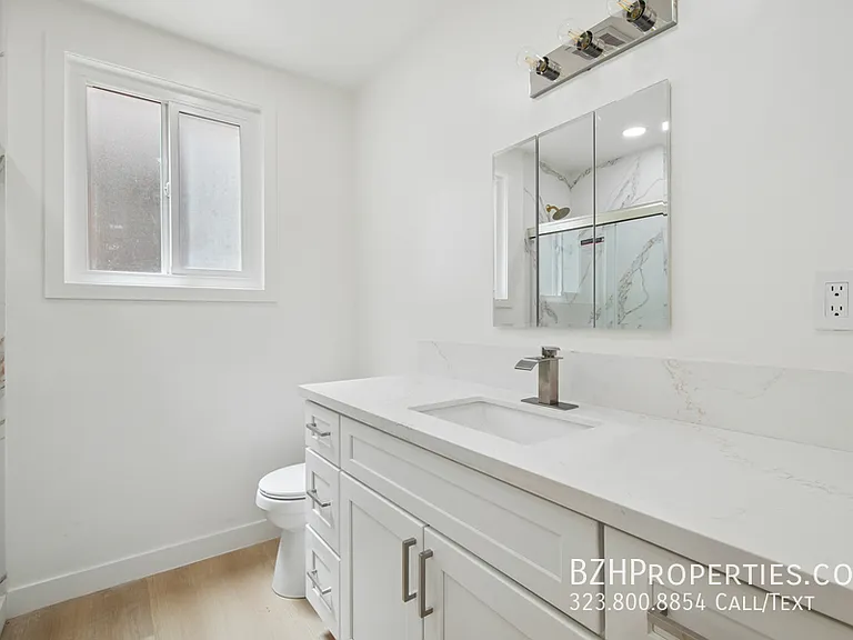 919 S Sherbourne Dr #1C — Photo 21