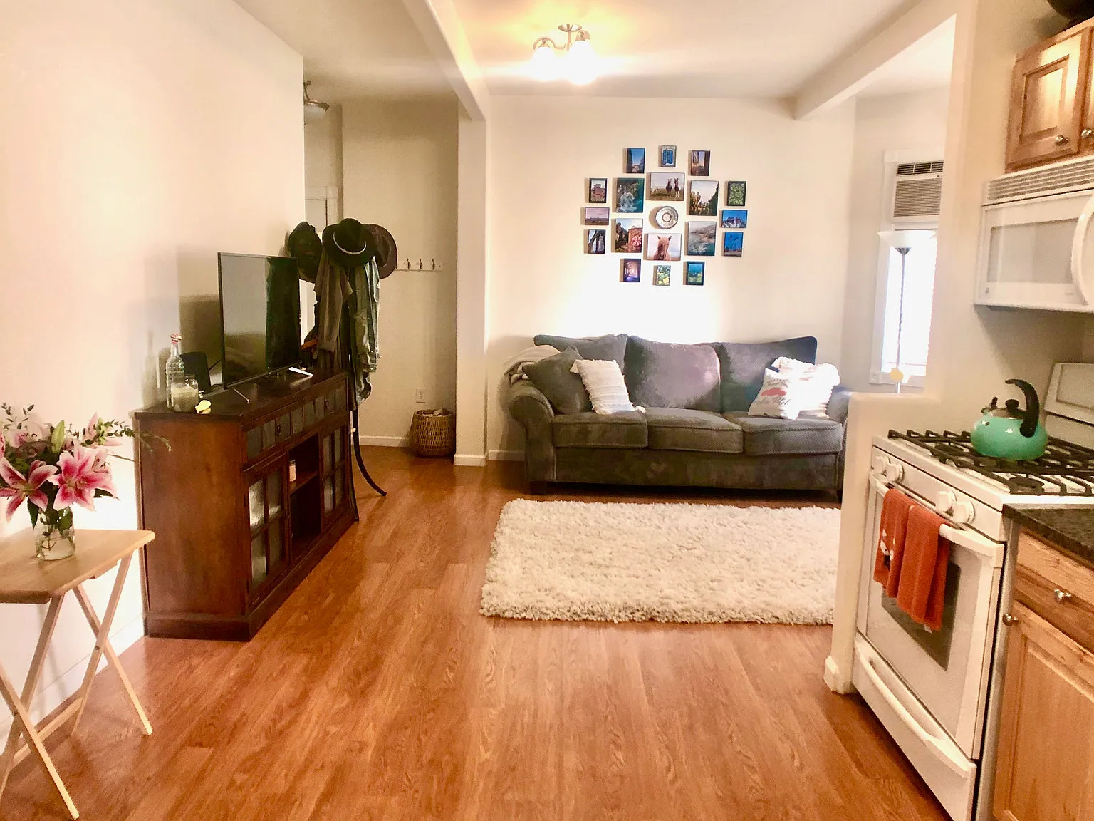 3025 Lawrence St — Photo 2