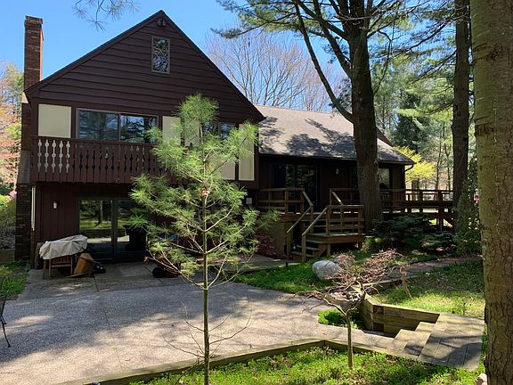 2nd image of 1201 Kenowa Dr