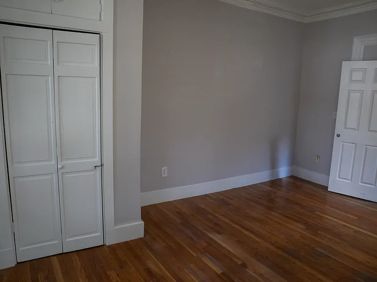 43 Clifford St #1 — Photo 6