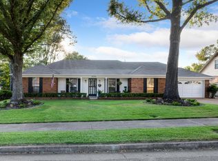 3775 Oak Forest Dr, Bartlett, TN 38135
