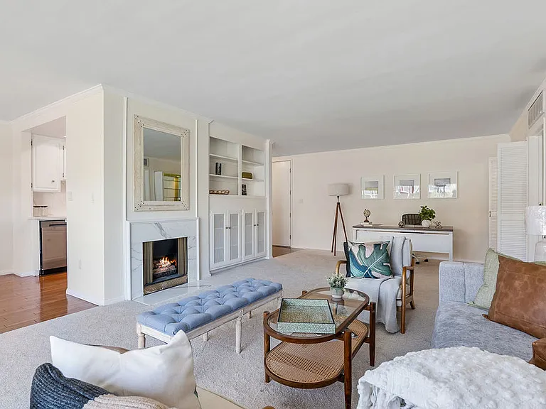 11965 Gorham Ave #503 — Photo 4