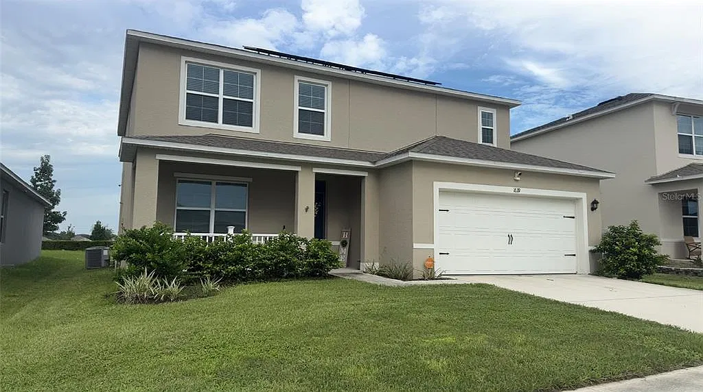 5 bed, 3.5 bath, 2841 sqft, $3,600 — Photo 1