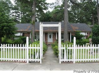 511 Cimarron Dr, Fayetteville, NC 28303