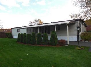 94 Clayton Dr, West Springfield, MA 01089