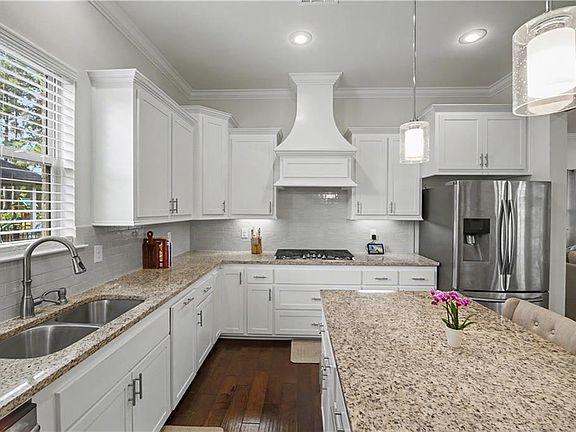 5th image of 23339 Noble Oak Dr