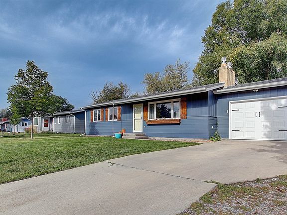 2nd image of 122 Arrowhead Dr