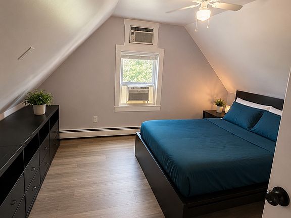 5th image of 18 Washington Ave #2