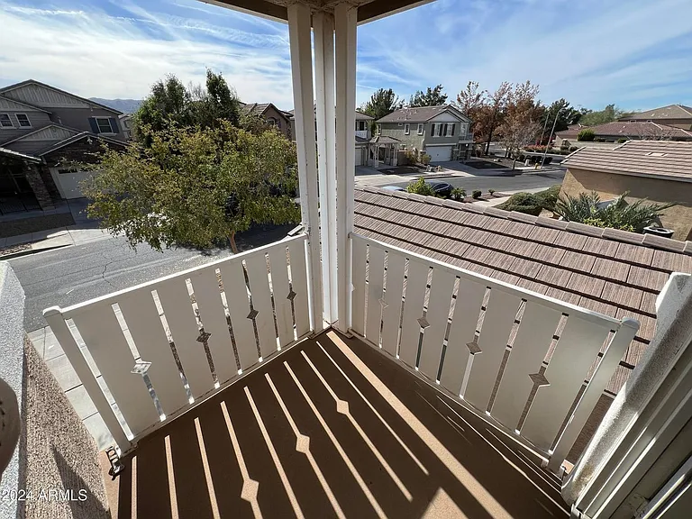 2226 E Bowker St — Photo 22