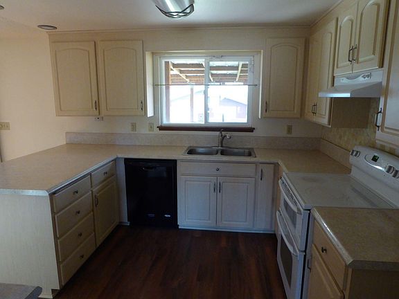 4th image of 3820 244th Street Ct E