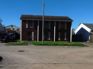 7120 Hanover Rd, New Orleans, LA 70127