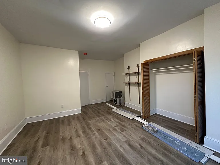 5030 Hazel Ave #2F — Photo 10