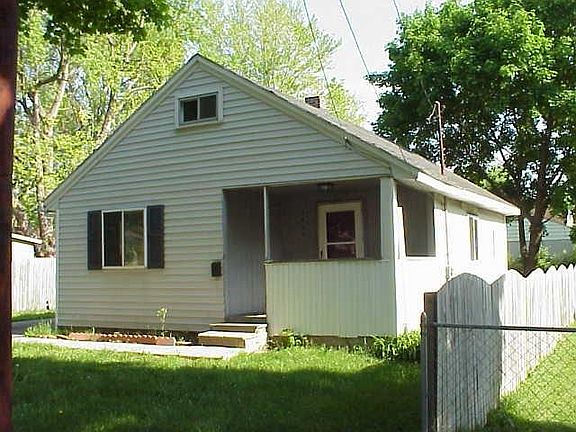 2434 Dakota Ave
