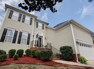 125 Tom Sawyer Ln, Mount Holly, NC 28120