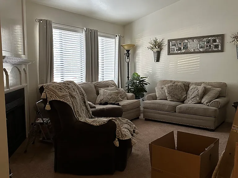 6038 W Feemster Ct — Photo 3