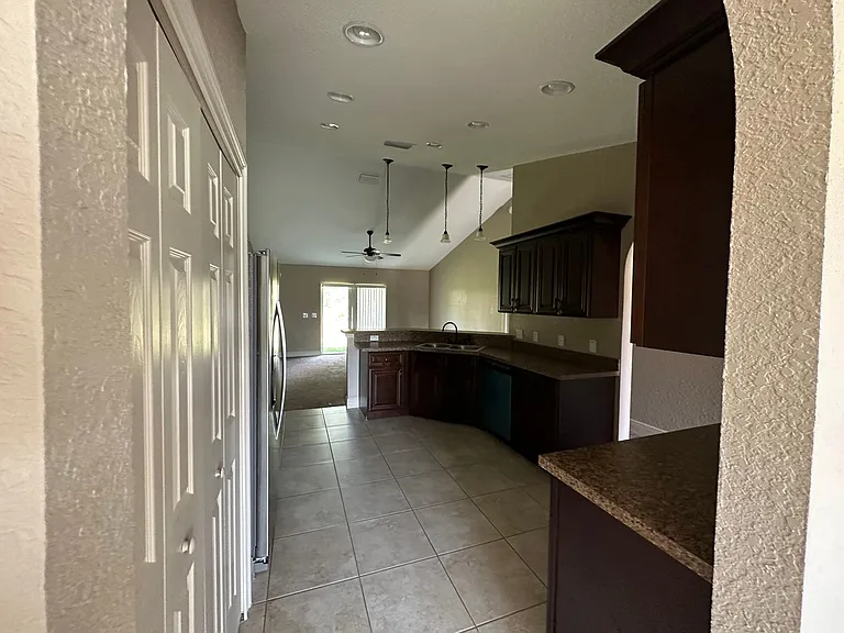 16736 SW 21st Terrace Rd — Photo 12