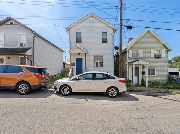 732 8th Ave, Brackenridge, PA 15014