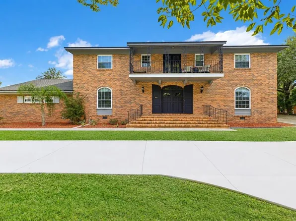 811 FAIRLINGTON DRIVE, LAKELAND, FL 33813