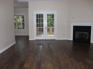 823 Willet Ct, Boiling Springs, SC 29316