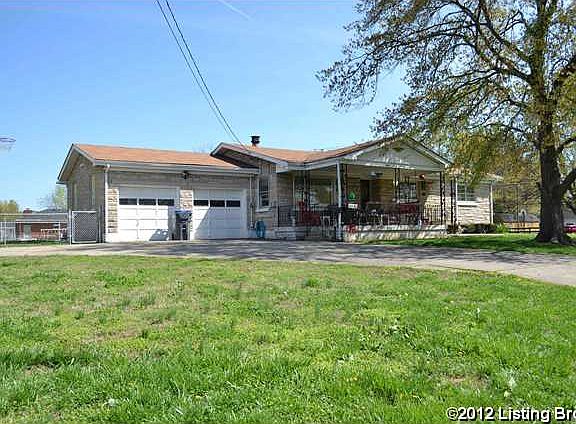 3rd image of 8397 Dorinda Ave