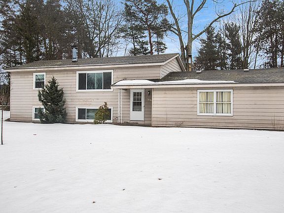 4th image of 3030 Memorial Dr