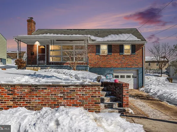 215 N Maple St, Elizabethtown, PA 17022