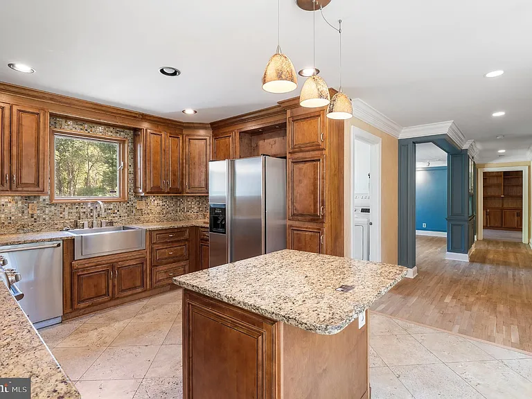 15729 Holly Grove Rd — Photo 12