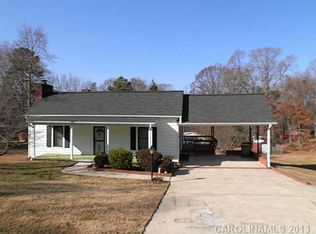726 Pleasant Ave, Kannapolis, NC 28081